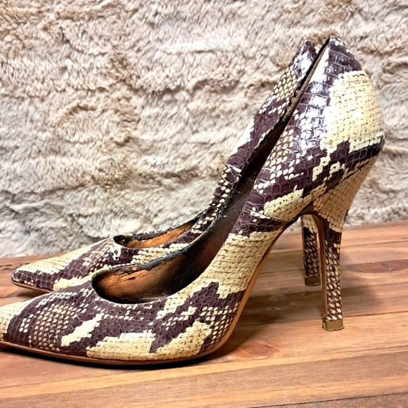 Aldo Faux Snakeskin Stilettos Size 7 - Picture 1 of 7